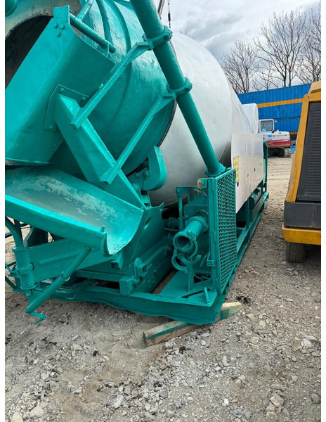CIFA Concrete Mixer with own engine - Betongblandare: bild 3 CIFA Concrete Mixer with own engine - Betongblandare: bild 3