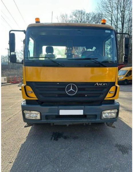 Mercedes-Benz Axor - Stationär betongpump: bild 2 Mercedes-Benz Axor - Stationär betongpump: bild 2