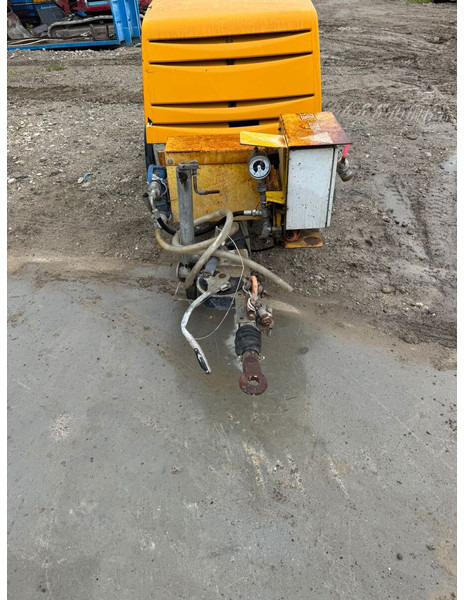 Putzmeister P715 TE - Betongutrustning: bild 2 Putzmeister P715 TE - Betongutrustning: bild 2