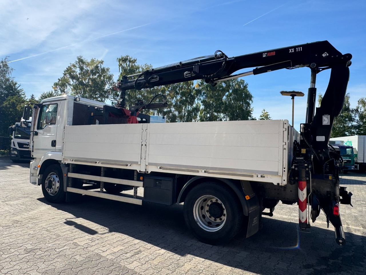 MAN TGM 18.290/HIAB-XS111/JOYSTICK/aus1.Hand - Flakbil, Kranbil: bild 3 MAN TGM 18.290/HIAB-XS111/JOYSTICK/aus1.Hand - Flakbil, Kranbil: bild 3
