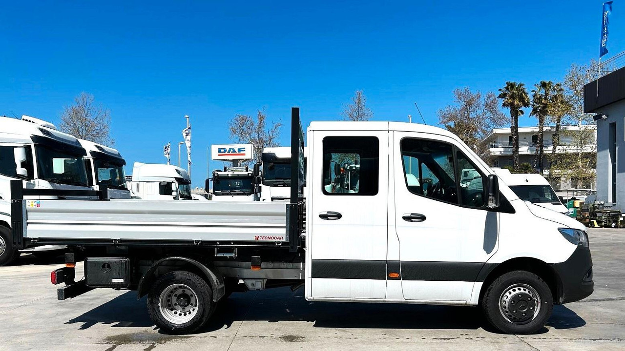 Mercedes Sprinter 515 Ribaltabile Trilaterale 7 Po - Transportbil med tippflak, Dubbelhytt transportbil: bild 4 Mercedes Sprinter 515 Ribaltabile Trilaterale 7 Po - Transportbil med tippflak, Dubbelhytt transportbil: bild 4