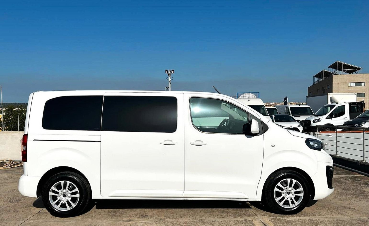 Peugeot Expert Traveller 2.0 HDi 150 cv Autocarro - Dubbelhytt transportbil: bild 4 Peugeot Expert Traveller 2.0 HDi 150 cv Autocarro - Dubbelhytt transportbil: bild 4