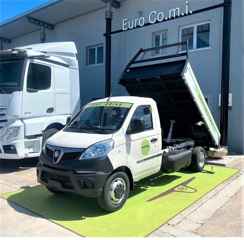 Piaggio Porter NP6 Ribaltabile Gemellato - Transportbil med tippflak: bild 1 Piaggio Porter NP6 Ribaltabile Gemellato - Transportbil med tippflak: bild 1