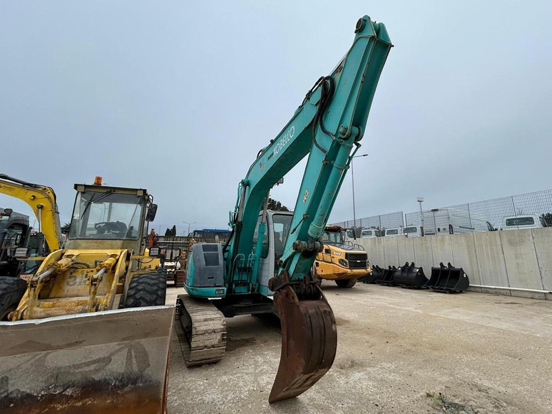 Kobelco SK135SR - Grävmaskin: bild 2 Kobelco SK135SR - Grävmaskin: bild 2