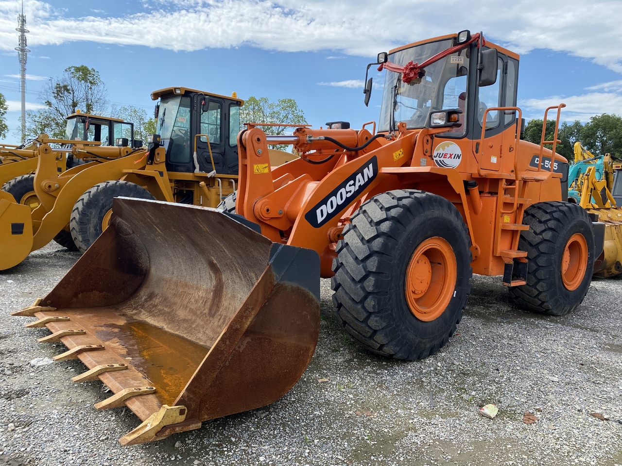 DOOSAN DL505 - Hjullastare: bild 1 DOOSAN DL505 - Hjullastare: bild 1