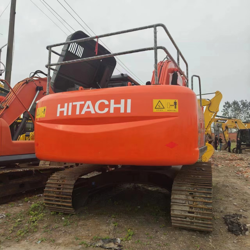 HITACHI ZX240 - Bandgrävare: bild 4 HITACHI ZX240 - Bandgrävare: bild 4