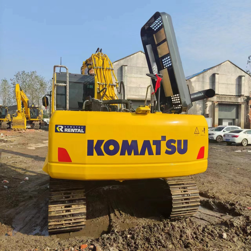 KOMATSU PC200 - Bandgrävare: bild 4 KOMATSU PC200 - Bandgrävare: bild 4