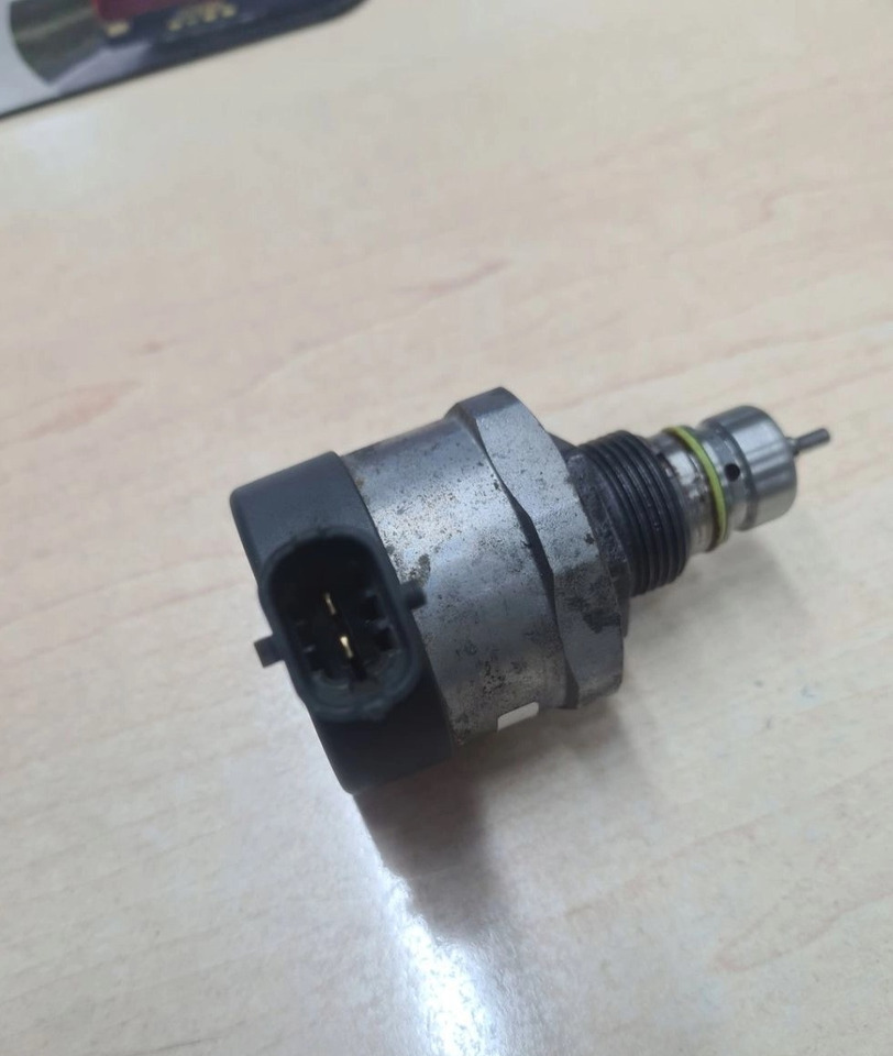 BOSCH- REGULATOR CIŚNIENIA LISTWY PALIWA FORD F-MAX 500 Gc46 9H321 BA 0281006475 - Ventil: bild 5 BOSCH- REGULATOR CIŚNIENIA LISTWY PALIWA FORD F-MAX 500 Gc46 9H321 BA 0281006475 - Ventil: bild 5