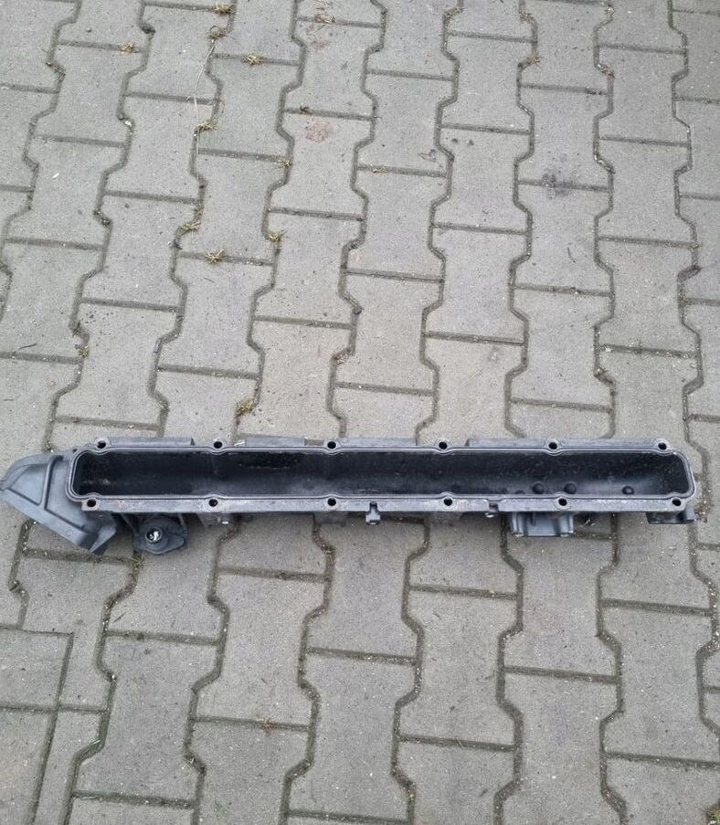 Renault KOLEKTOR SSĄCY DOLOTOWY RENAULT GAMA T C K RANGE 430 460 EURO 6 21647353 - Insugsgrenrör för Lastbil: bild 3 Renault KOLEKTOR SSĄCY DOLOTOWY RENAULT GAMA T C K RANGE 430 460 EURO 6 21647353 - Insugsgrenrör för Lastbil: bild 3