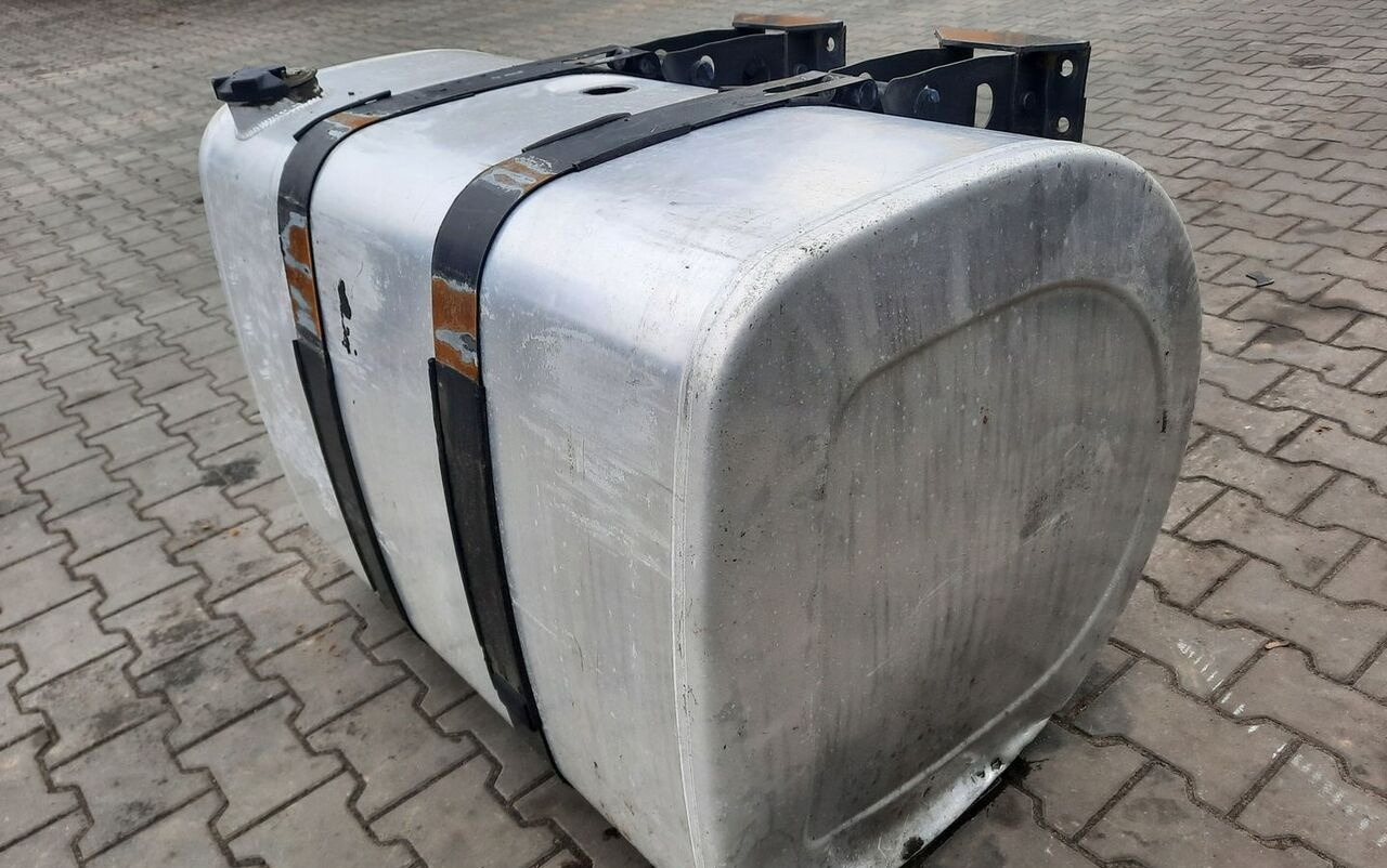 Renault ZBIORNIK PALIWA VOLVO FH4 FM4 FMX 100/70/70 21655306 - Bränsletank för Lastbil: bild 5 Renault ZBIORNIK PALIWA VOLVO FH4 FM4 FMX 100/70/70 21655306 - Bränsletank för Lastbil: bild 5