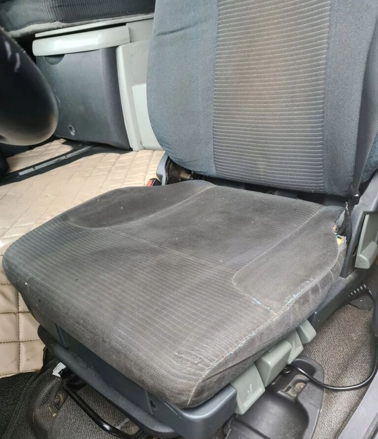 Volvo pneumatyczny Volvo FL FE - Säte för Lastbil: bild 3 Volvo pneumatyczny Volvo FL FE - Säte för Lastbil: bild 3