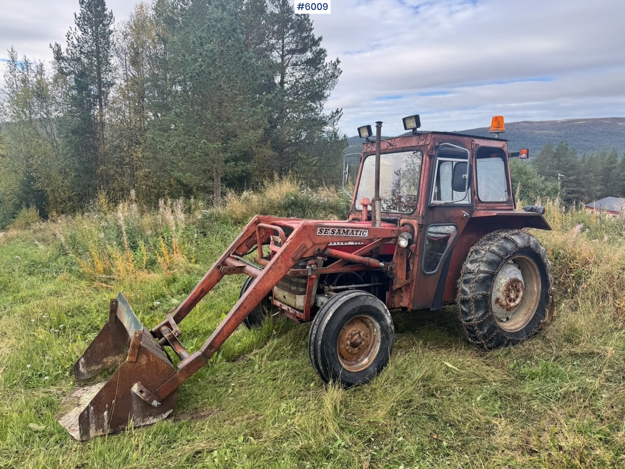 1971 Massey-Ferguson 135 incl. front loader, bucket, rear scraper, and log splitter/firewood machine - Traktor: bild 3 1971 Massey-Ferguson 135 incl. front loader, bucket, rear scraper, and log splitter/firewood machine - Traktor: bild 3