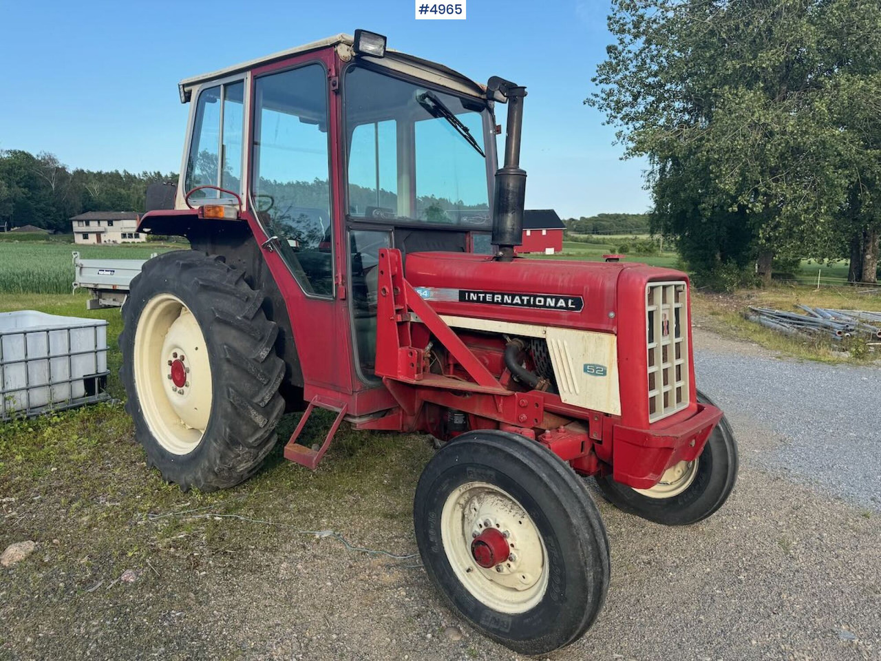 1977 International 454 4x2. Rep object. - Traktor: bild 3 1977 International 454 4x2. Rep object. - Traktor: bild 3