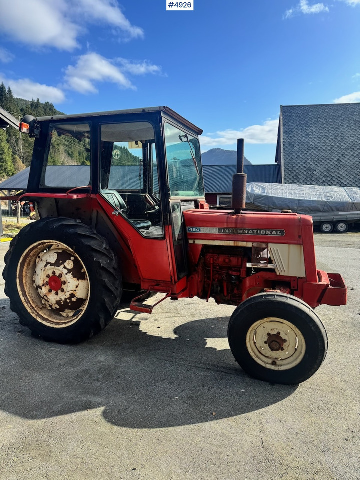1977 International Harvester 454 - Traktor: bild 3 1977 International Harvester 454 - Traktor: bild 3