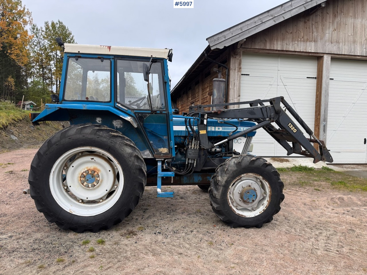 1983 Ford 5610 with Front Loader - Traktor: bild 3 1983 Ford 5610 with Front Loader - Traktor: bild 3