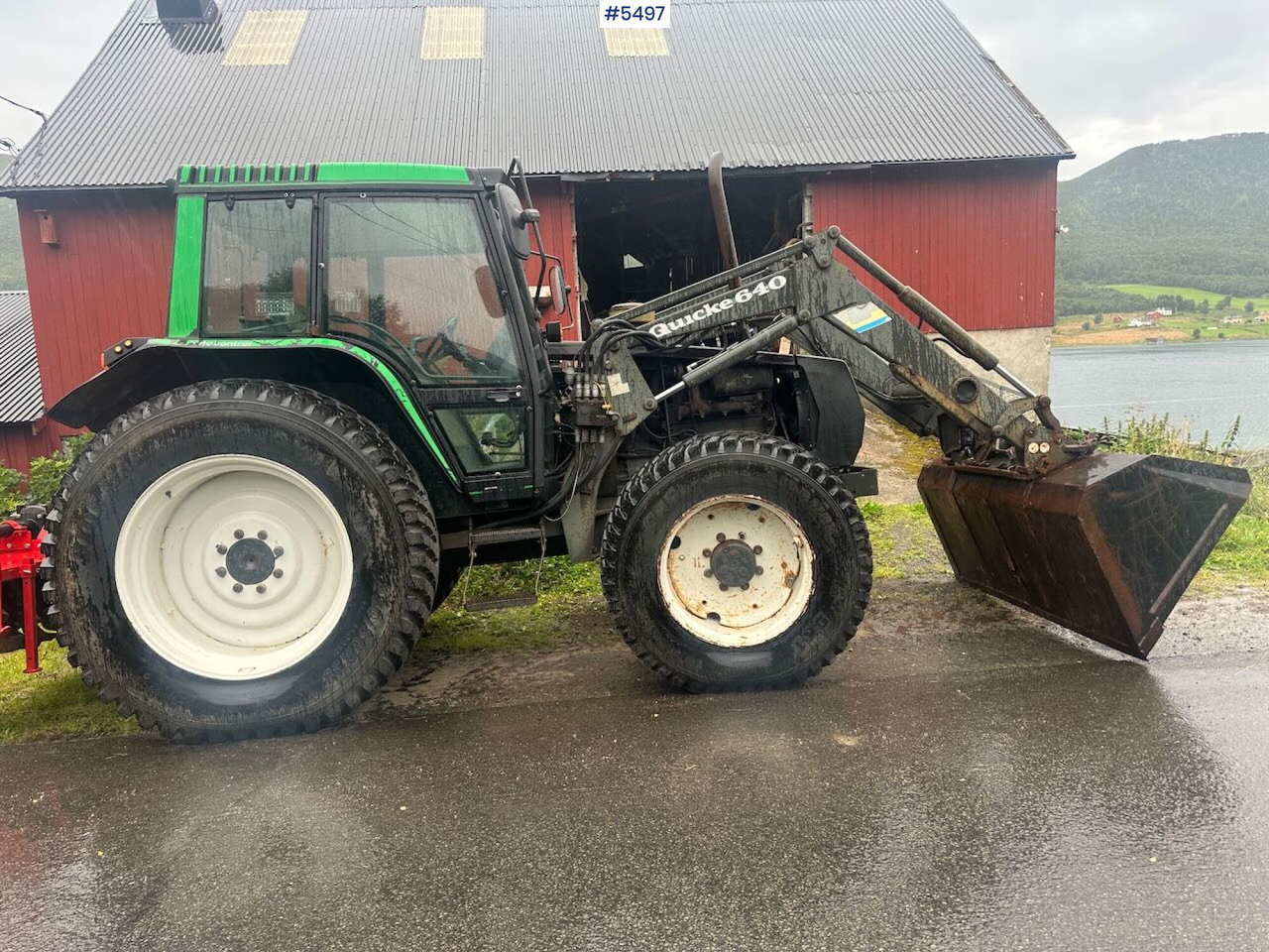 1994 Valmet 6400 Turbo 4x4 tractor with front loader and agricultural tires on rims. - Traktor: bild 2 1994 Valmet 6400 Turbo 4x4 tractor with front loader and agricultural tires on rims. - Traktor: bild 2