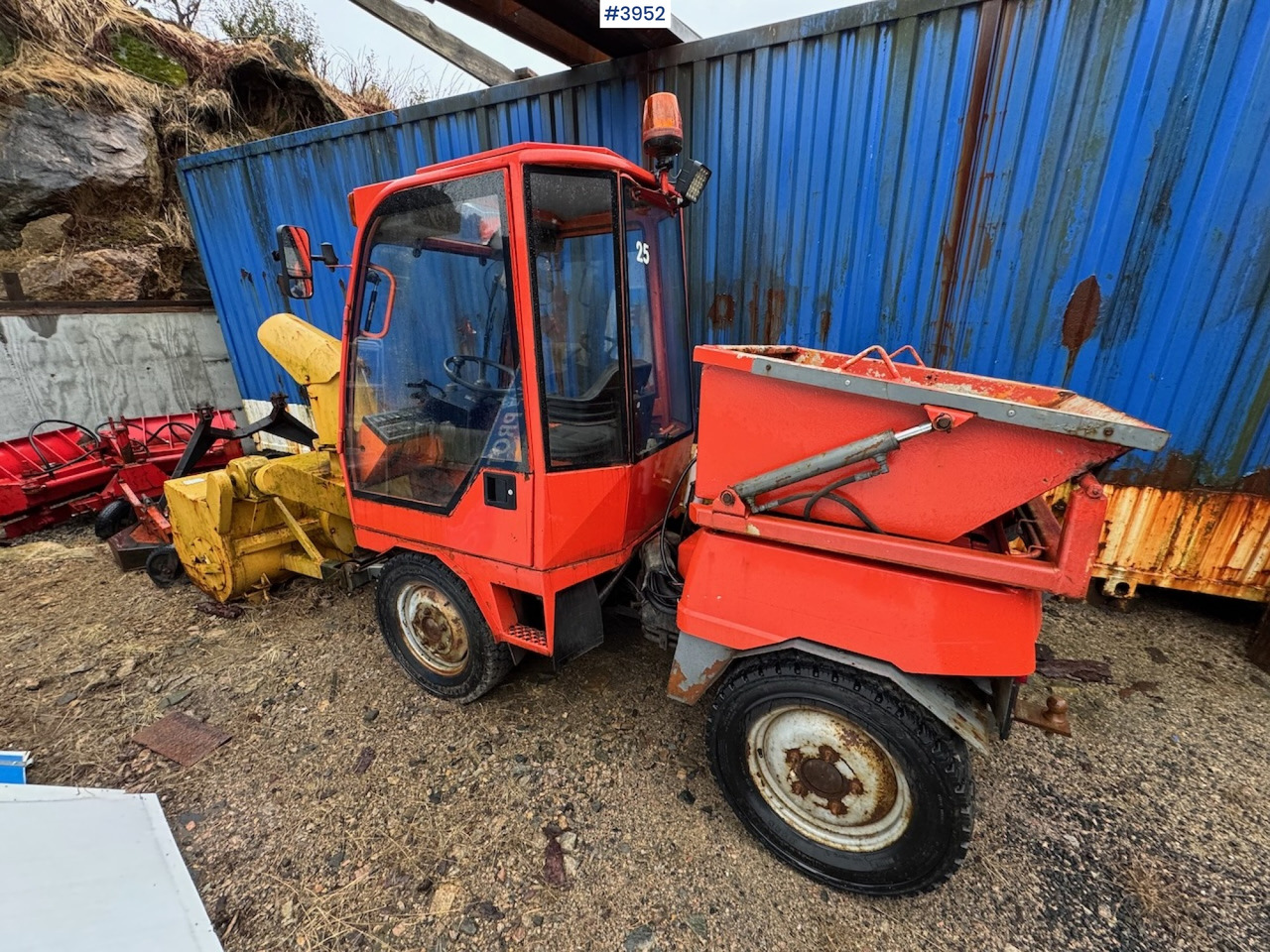 1996 Holder 240 with some equipment - Traktor: bild 4 1996 Holder 240 with some equipment - Traktor: bild 4