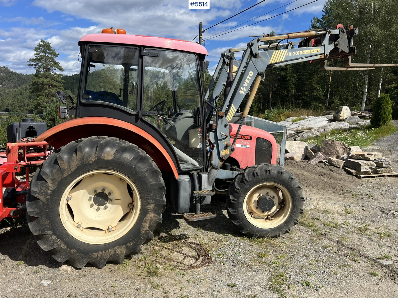 1998 Zetor 4341 super w/ front loader WATCH VIDEO - Traktor: bild 2 1998 Zetor 4341 super w/ front loader WATCH VIDEO - Traktor: bild 2