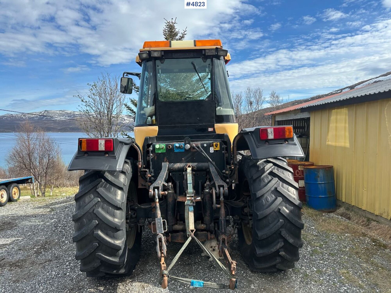 2000 JCB Fastrac 4x4 tractor w/ loader, 2 new tires, gravel bucket or snow bucket. WATCH VIDEO. - Traktor: bild 4 2000 JCB Fastrac 4x4 tractor w/ loader, 2 new tires, gravel bucket or snow bucket. WATCH VIDEO. - Traktor: bild 4