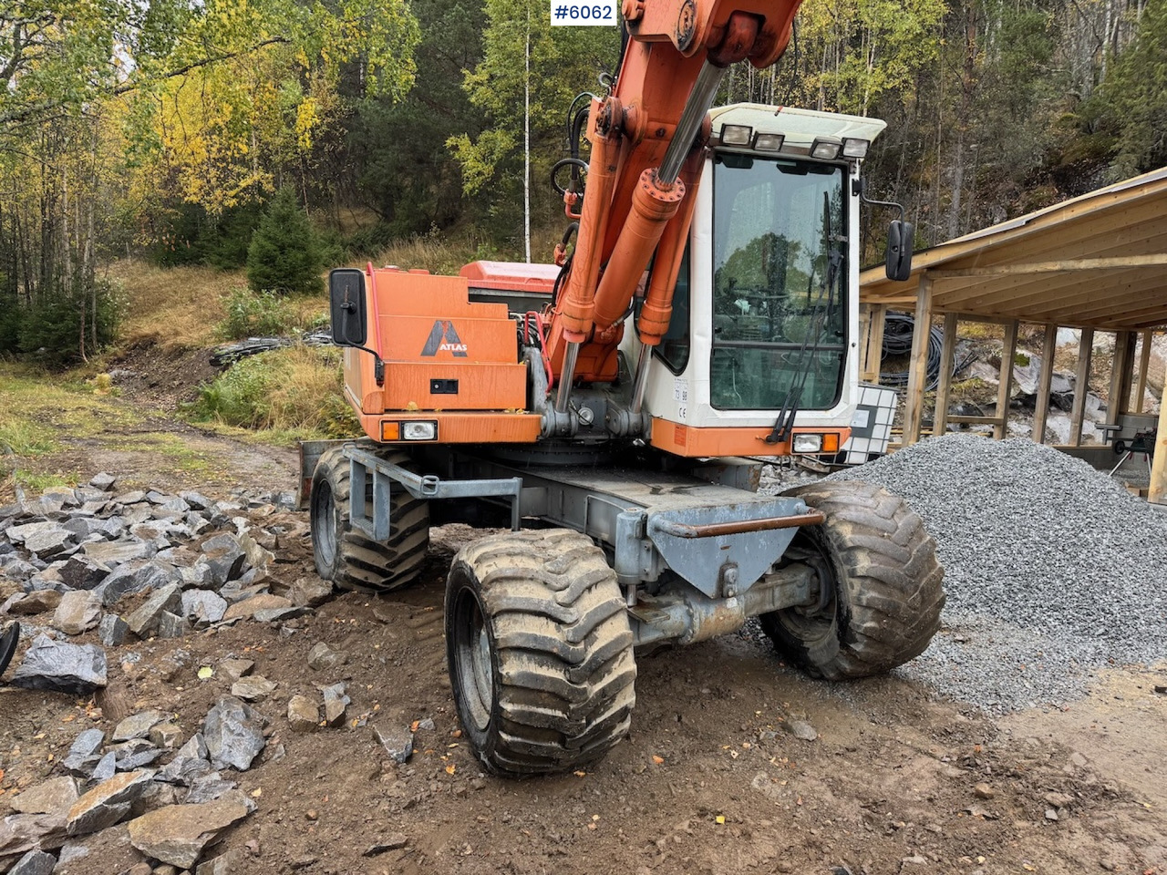 2002 Atlas 1304 w/ 1 backhoe bucket Low Hours! - Grävmaskin: bild 4 2002 Atlas 1304 w/ 1 backhoe bucket Low Hours! - Grävmaskin: bild 4