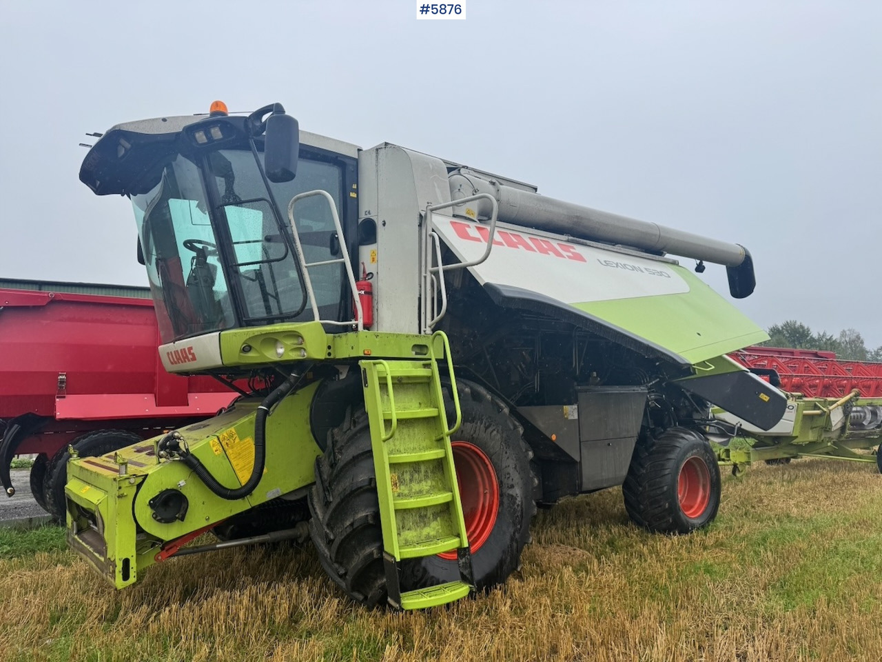 2006 Claas Lexion 530 combine harvester. 1,000 hours. - Skördetröska: bild 2 2006 Claas Lexion 530 combine harvester. 1,000 hours. - Skördetröska: bild 2