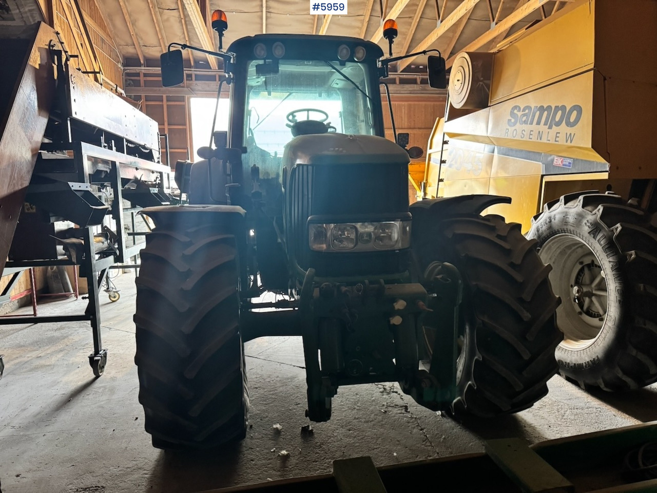 2007 John Deere 6930 w/ Front loader, hydraulics and Front PTO. Rep object. - Traktor: bild 3 2007 John Deere 6930 w/ Front loader, hydraulics and Front PTO. Rep object. - Traktor: bild 3