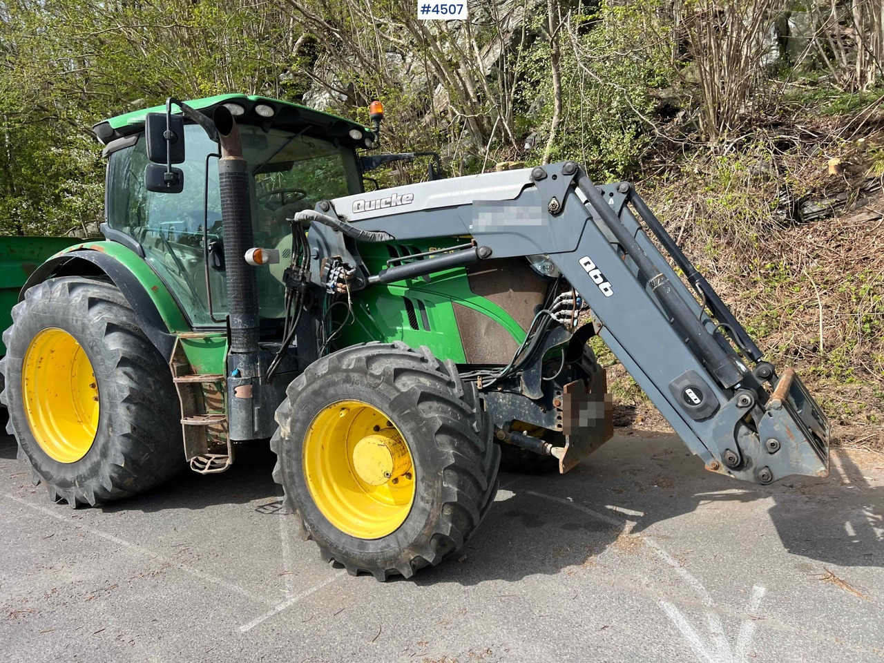 2012 John Deere 6140R w/ front loader - Traktor: bild 4 2012 John Deere 6140R w/ front loader - Traktor: bild 4