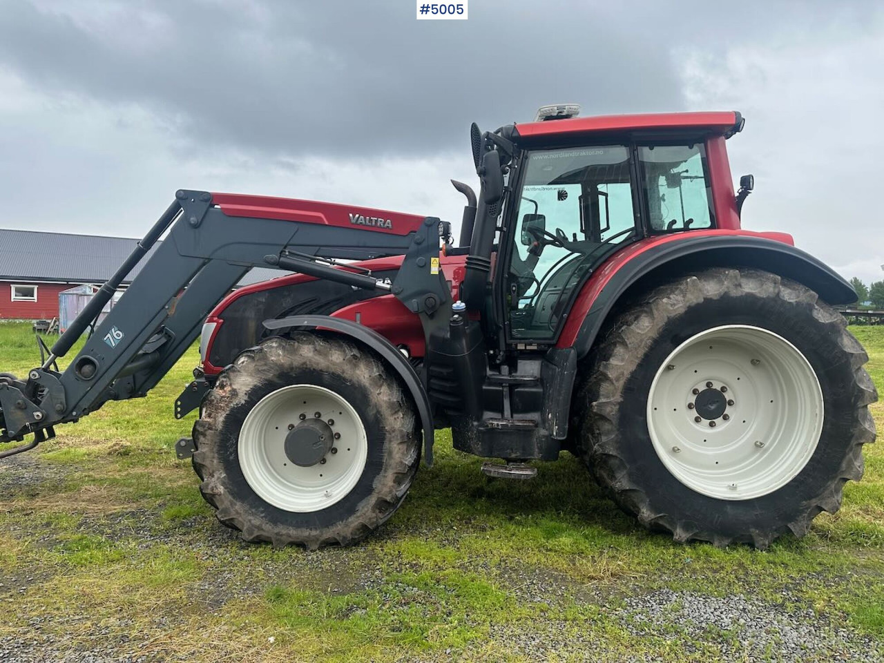 2012 Valtra T213 - Traktor: bild 4 2012 Valtra T213 - Traktor: bild 4