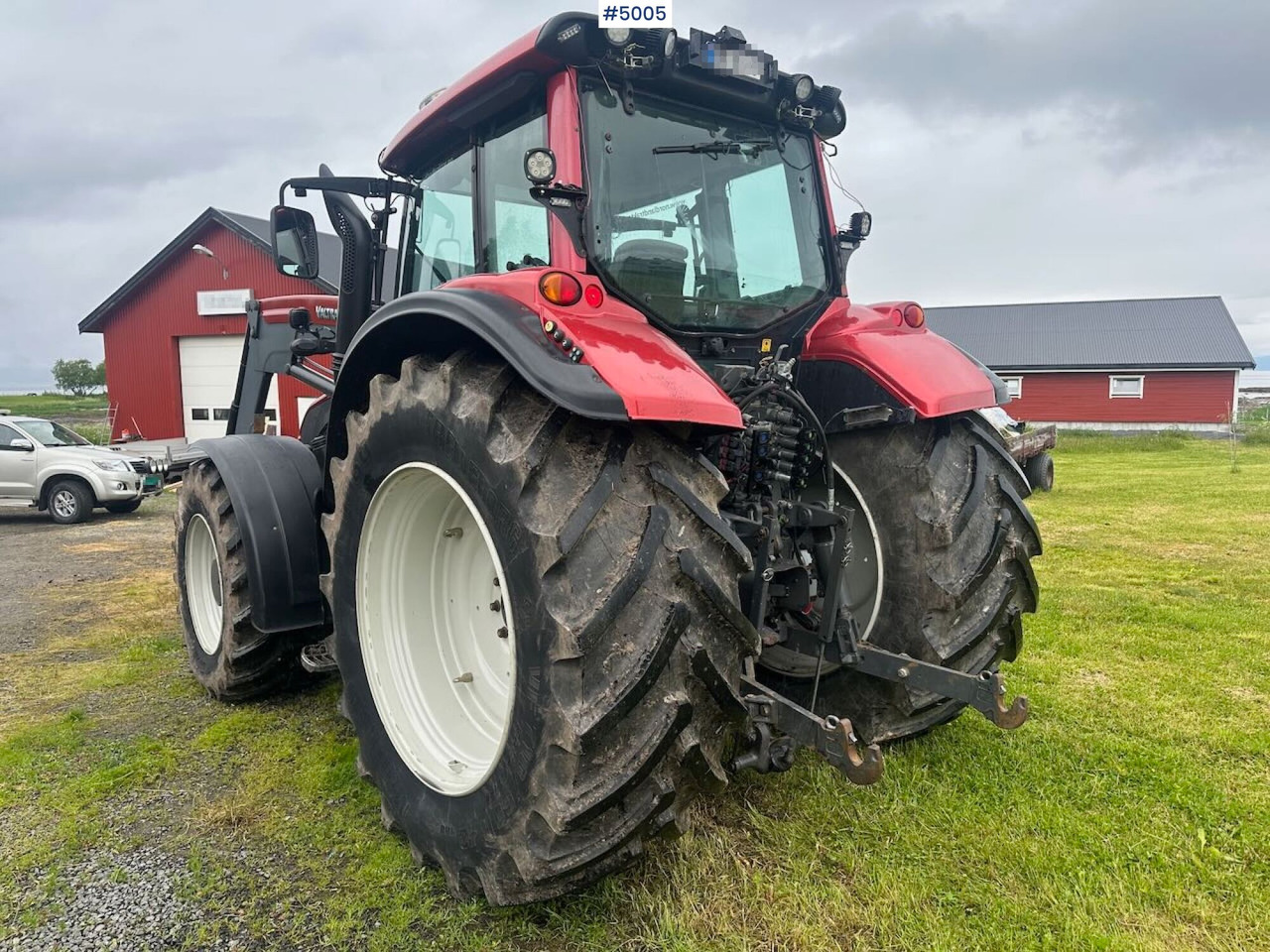 2012 Valtra T213 - Traktor: bild 5 2012 Valtra T213 - Traktor: bild 5