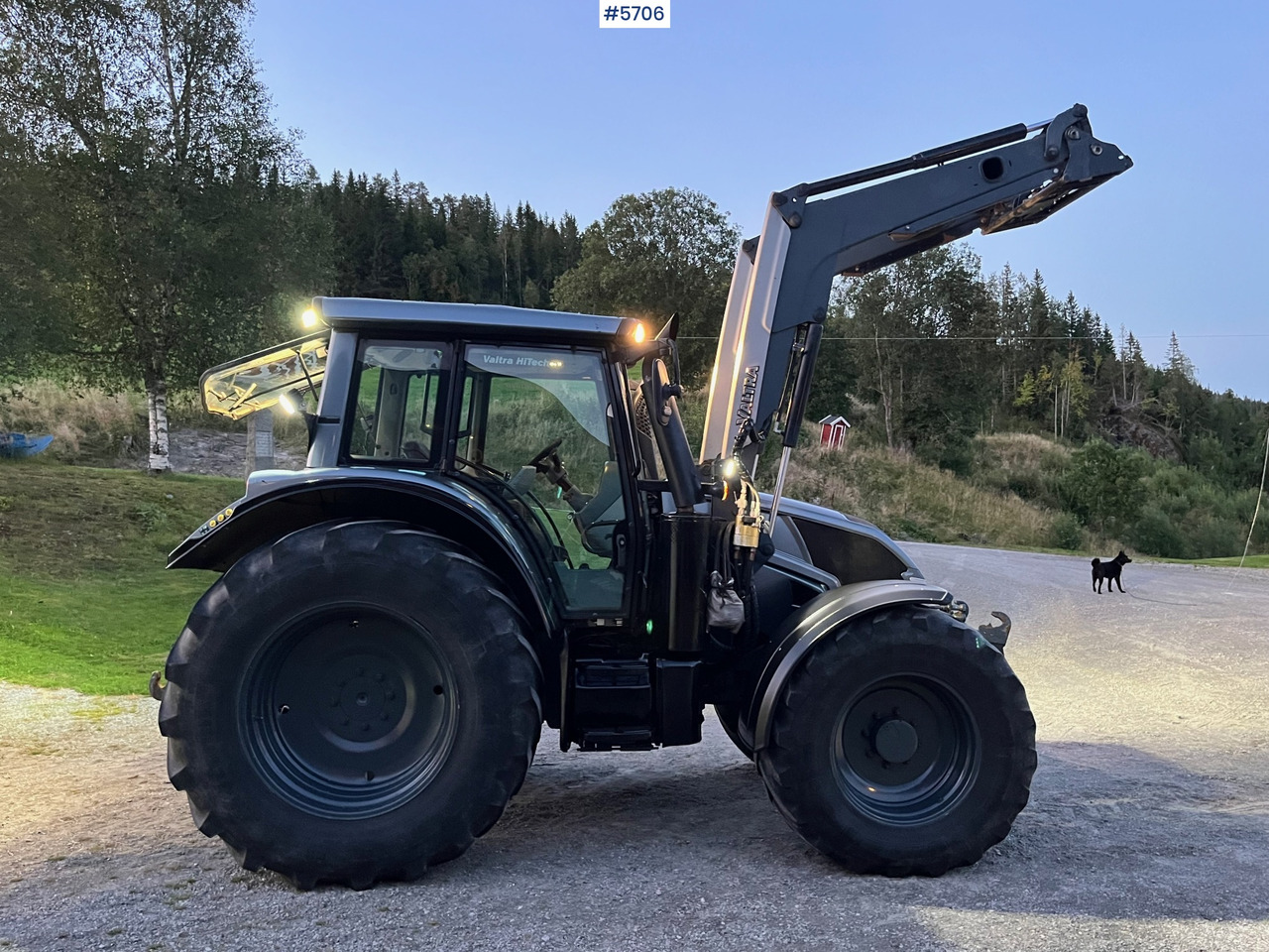 2014 Valtra N143 Direct, well equipped! - Traktor: bild 4 2014 Valtra N143 Direct, well equipped! - Traktor: bild 4