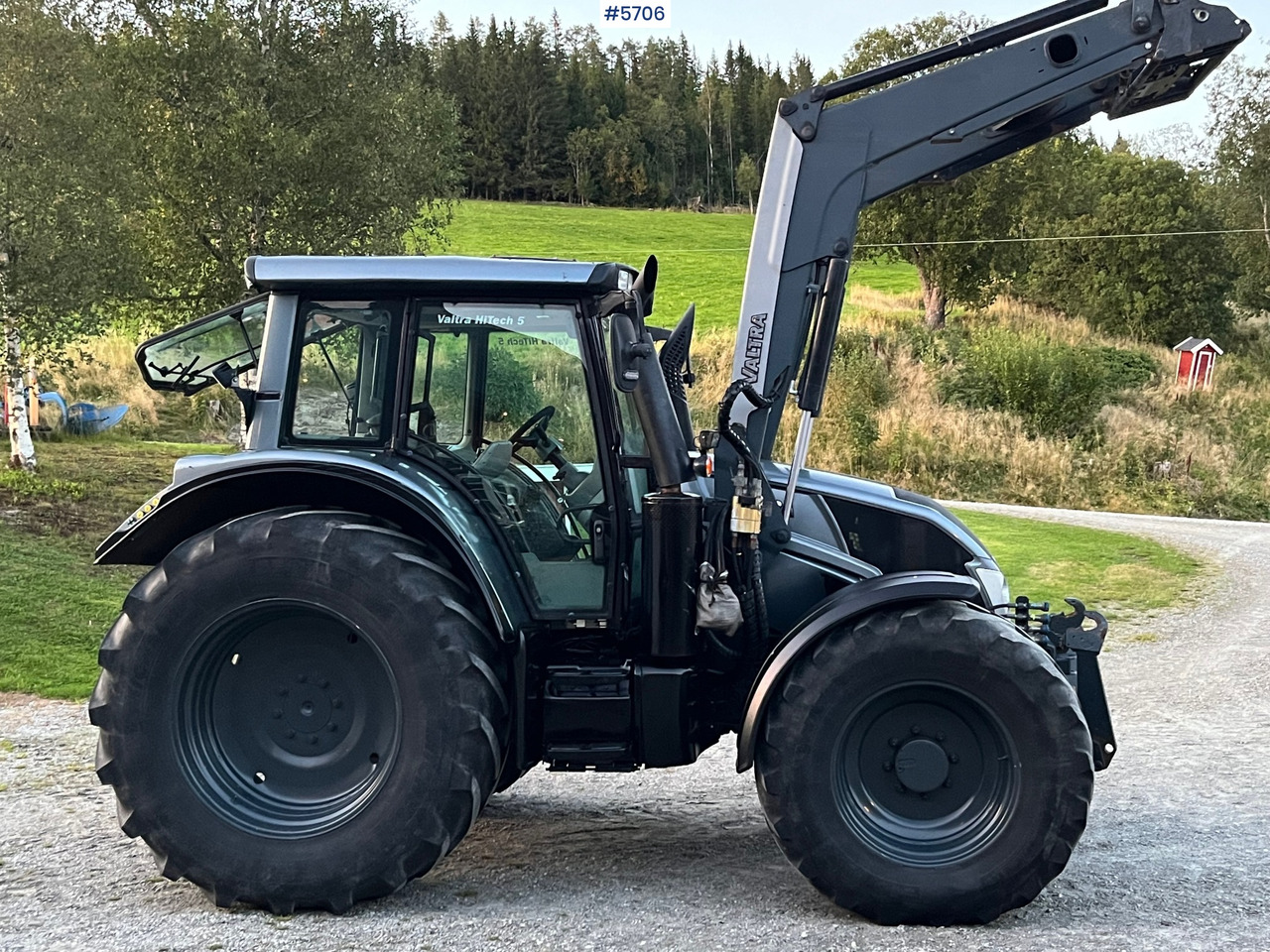 2014 Valtra N143 Direct, well equipped! - Traktor: bild 5 2014 Valtra N143 Direct, well equipped! - Traktor: bild 5
