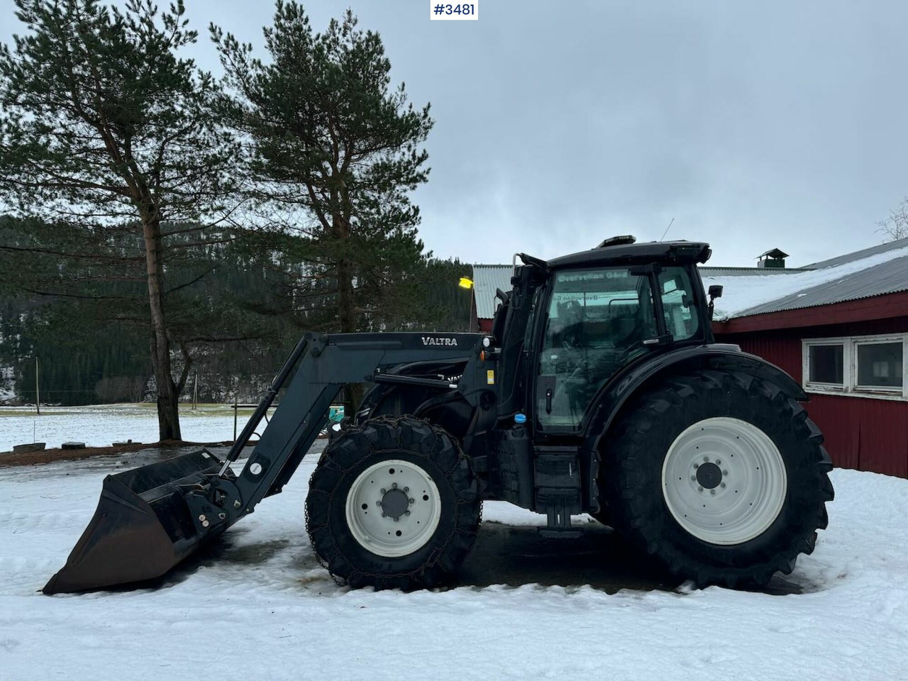 2015 Valtra N174D w/ Front loader - Traktor: bild 4 2015 Valtra N174D w/ Front loader - Traktor: bild 4