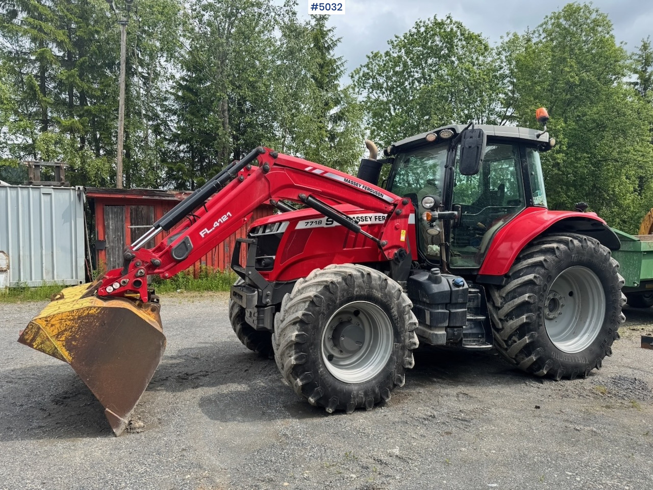 2018 Massey Ferguson 7788 4x4 w/ Front loader and bucket. - Traktor: bild 2 2018 Massey Ferguson 7788 4x4 w/ Front loader and bucket. - Traktor: bild 2