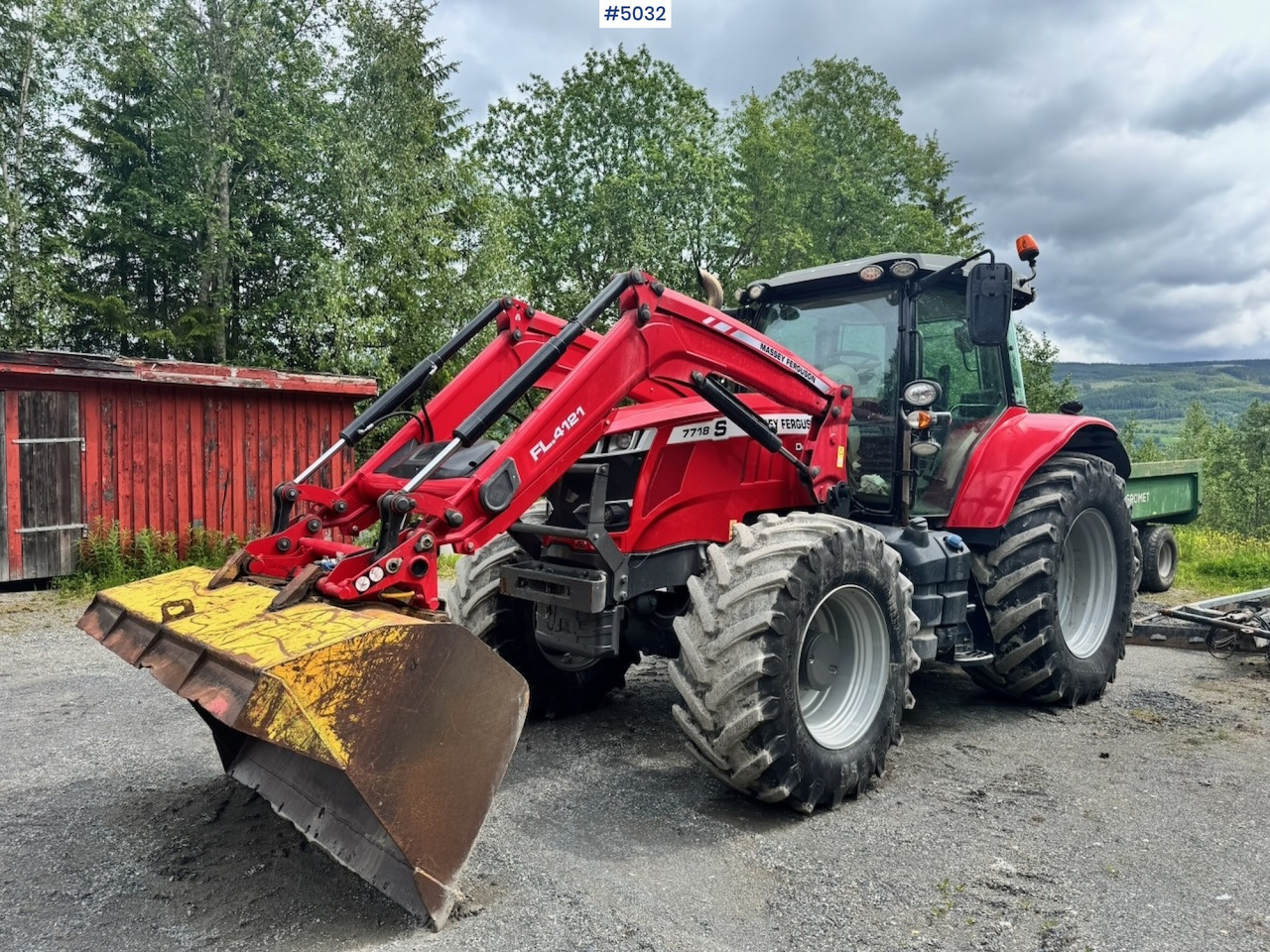 2018 Massey Ferguson 7788 4x4 w/ Front loader and bucket. - Traktor: bild 1 2018 Massey Ferguson 7788 4x4 w/ Front loader and bucket. - Traktor: bild 1
