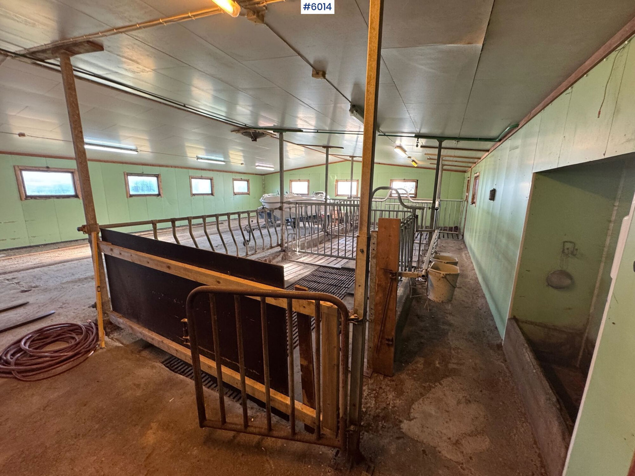 Catchment fronts and gates – space for 20–25 cows - Utrustning för uppfödnings: bild 4 Catchment fronts and gates – space for 20–25 cows - Utrustning för uppfödnings: bild 4