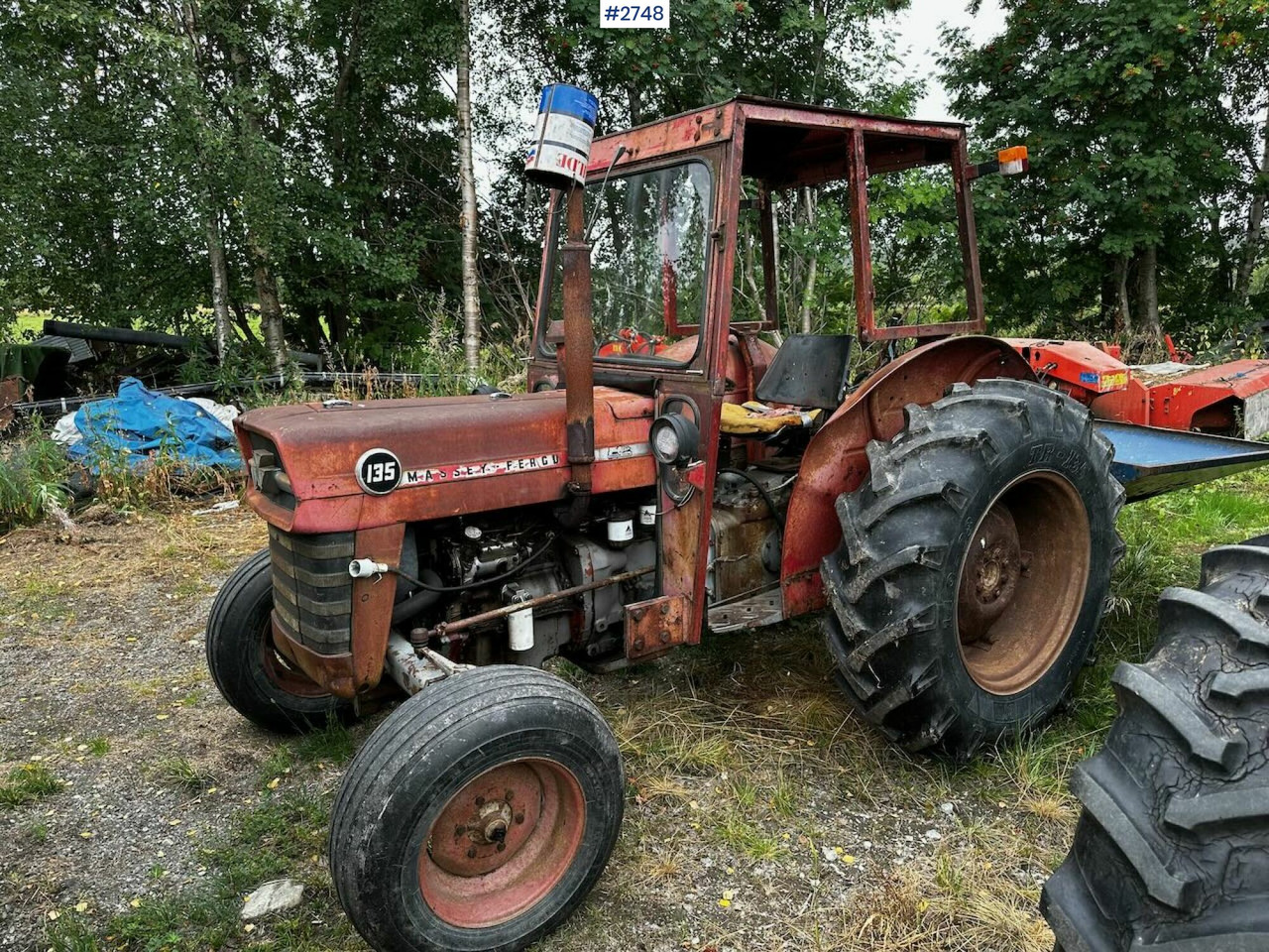 Massey Ferguson 135 tractor - Traktor: bild 1 Massey Ferguson 135 tractor - Traktor: bild 1