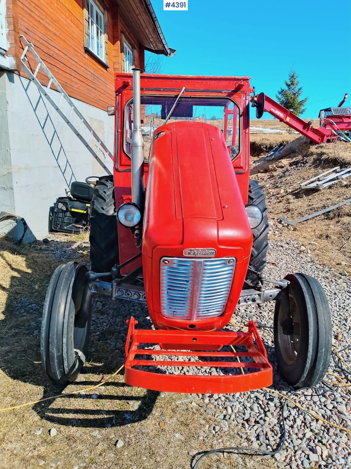 Massey Ferguson 35 - Traktor: bild 3 Massey Ferguson 35 - Traktor: bild 3
