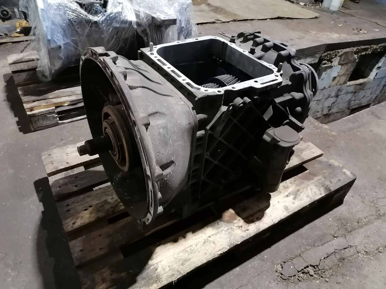 VOLVO remanufactured gearbox AT2612D - Växellåda: bild 2 VOLVO remanufactured gearbox AT2612D - Växellåda: bild 2