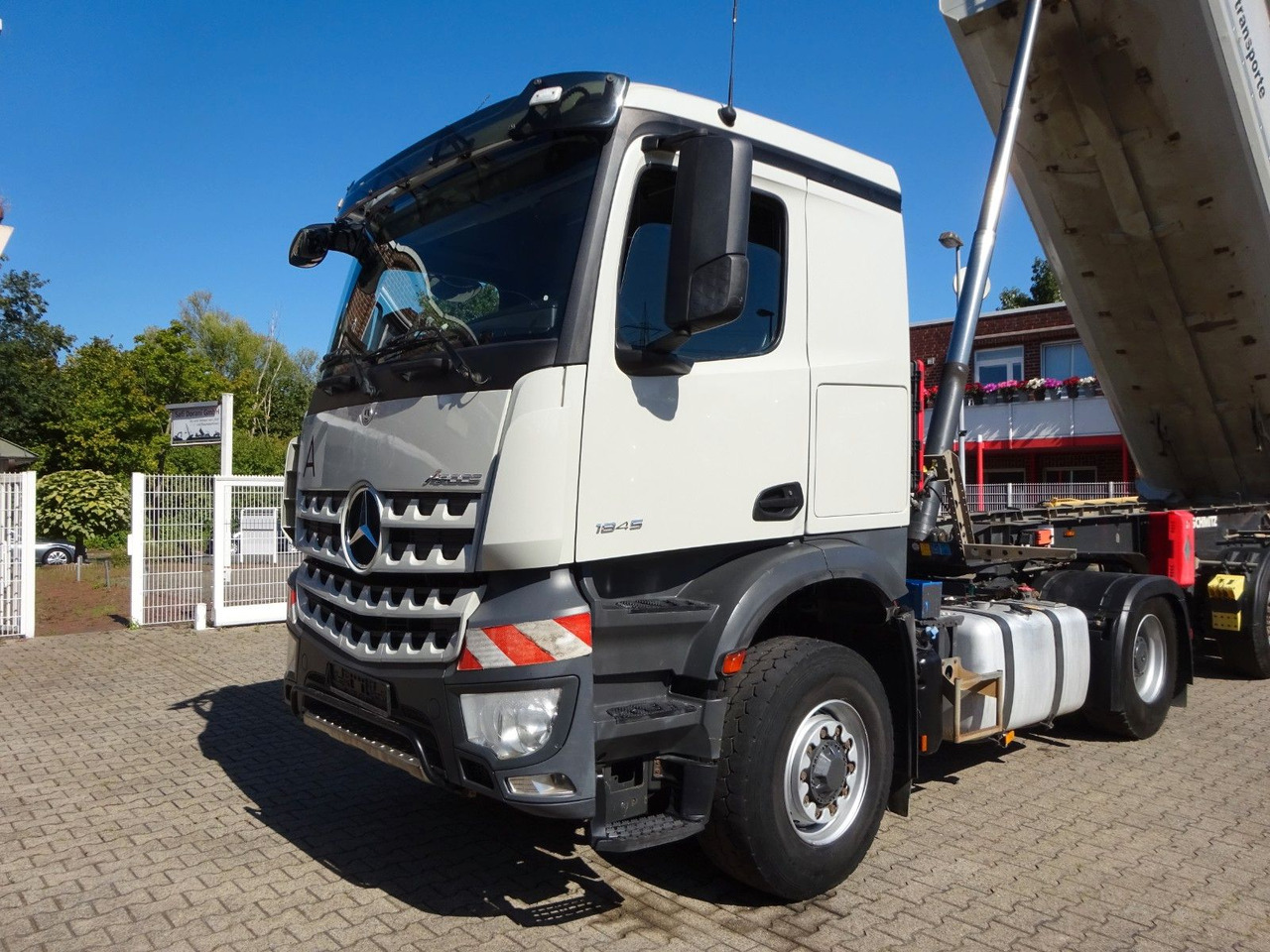 Mercedes-Benz 1845 Arocs SZM HAD 4x4 !!4 Stück verfügbar !! - Dragbil: bild 2 Mercedes-Benz 1845 Arocs SZM HAD 4x4 !!4 Stück verfügbar !! - Dragbil: bild 2