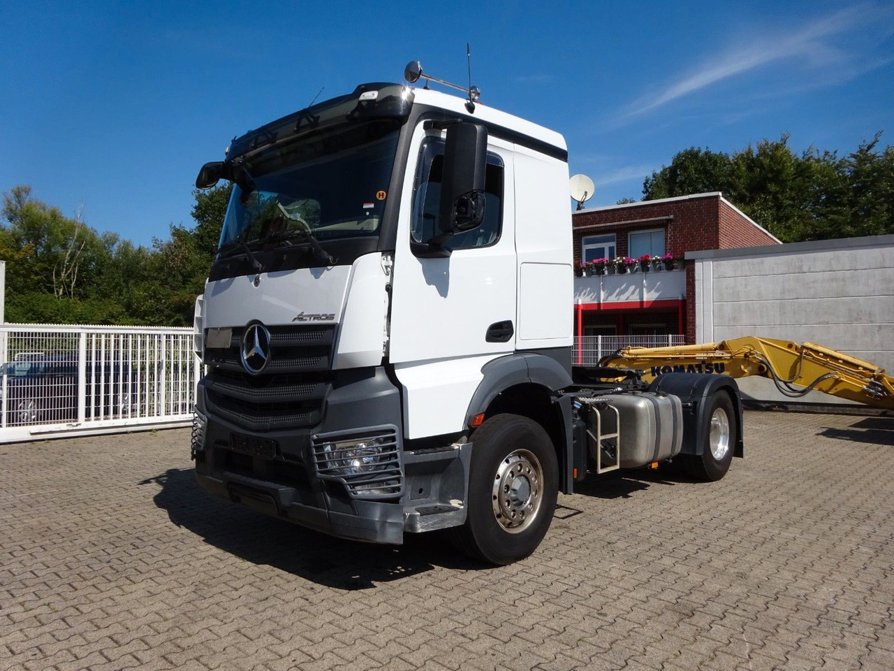 Mercedes-Benz 1846 Actros SZM HAD ALLRAD - Dragbil: bild 2 Mercedes-Benz 1846 Actros SZM HAD ALLRAD - Dragbil: bild 2