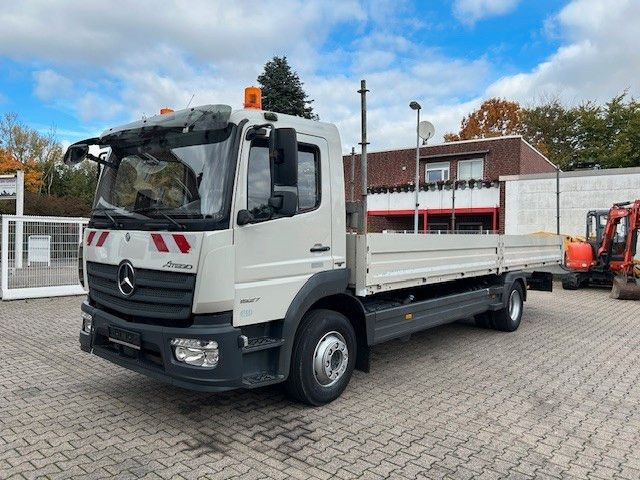 Mercedes-Benz 1527 Atego Pritsche 4x2 - Flakbil: bild 2 Mercedes-Benz 1527 Atego Pritsche 4x2 - Flakbil: bild 2