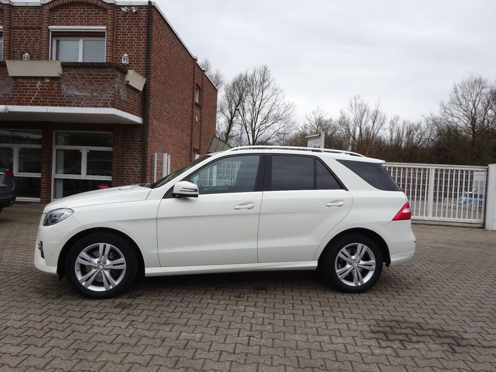 Mercedes-Benz ML 350 CDI BlueTec - SUV: bild 2 Mercedes-Benz ML 350 CDI BlueTec - SUV: bild 2