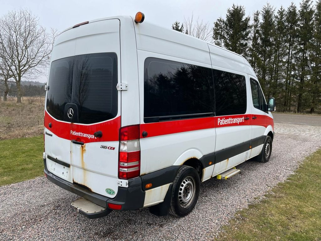 Mercedes-Benz Sprinter 315 CDI *ambulance *5800 € netto - Ambulans: bild 5 Mercedes-Benz Sprinter 315 CDI *ambulance *5800 € netto - Ambulans: bild 5