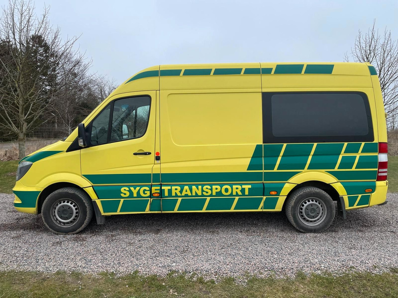 Mercedes-Benz Sprinter II Kasten 316 CDI Ambulance * - Ambulans: bild 2 Mercedes-Benz Sprinter II Kasten 316 CDI Ambulance * - Ambulans: bild 2