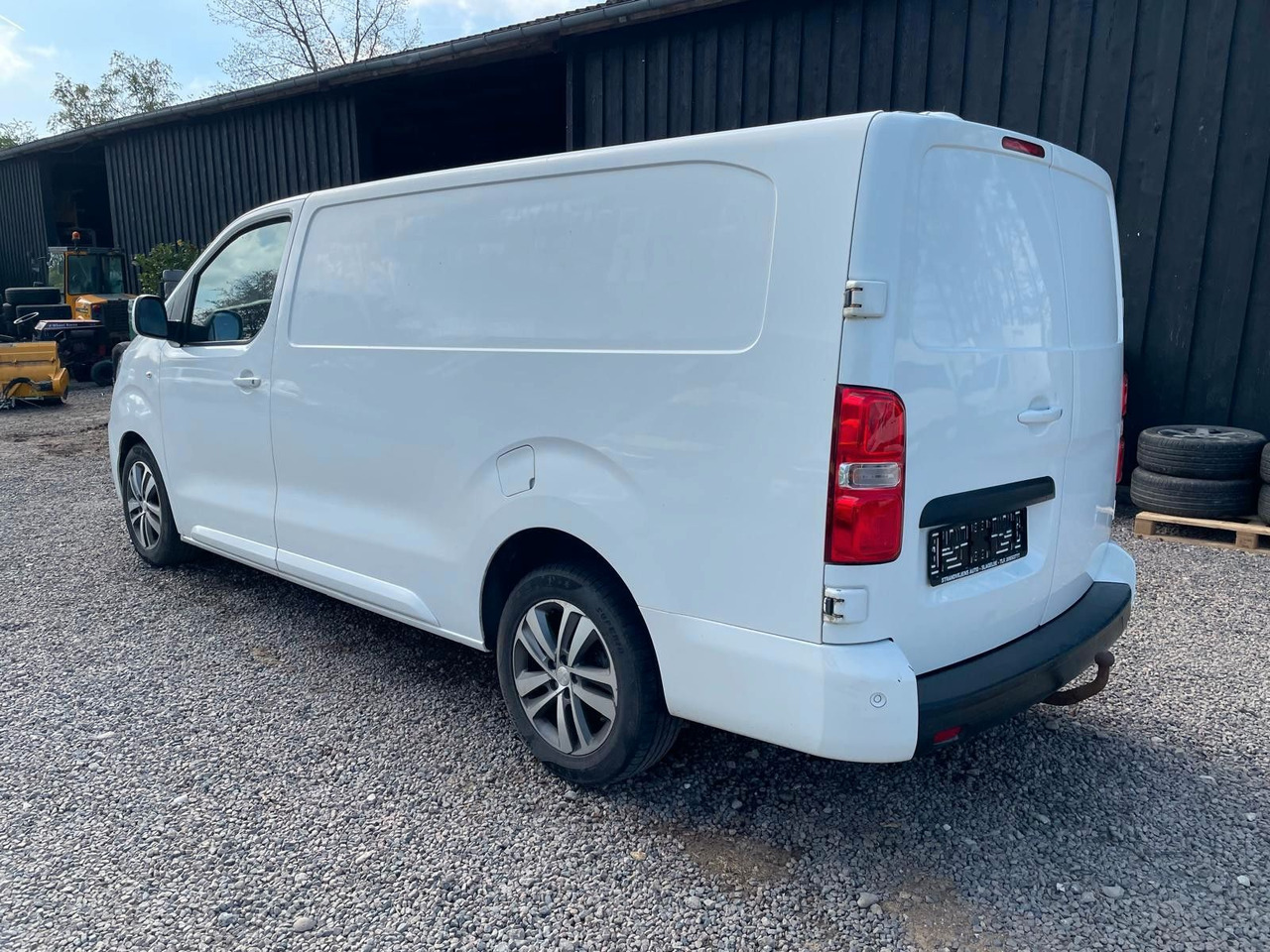 Peugeot Expert Kasten Premium L3 BlueHDi 2,0 *Defect* - Små skåpbil: bild 3 Peugeot Expert Kasten Premium L3 BlueHDi 2,0 *Defect* - Små skåpbil: bild 3