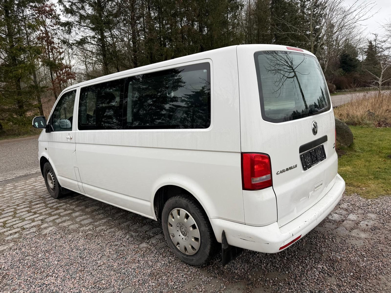 Volkswagen T5 Caravelle 2.0 TDI DSG Lang *7 Sitzplätze* - Persontransport: bild 3 Volkswagen T5 Caravelle 2.0 TDI DSG Lang *7 Sitzplätze* - Persontransport: bild 3