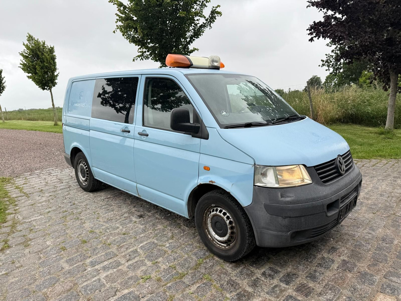 Volkswagen T5 Transporter 2.5 TDI 4Motion *Klima *4x4 - Små skåpbil: bild 1 Volkswagen T5 Transporter 2.5 TDI 4Motion *Klima *4x4 - Små skåpbil: bild 1