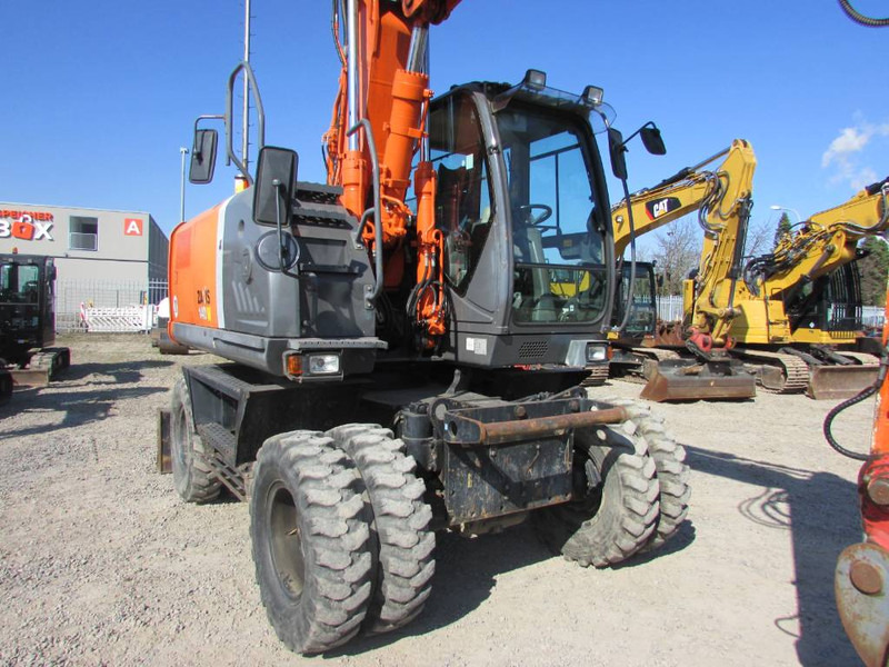 Hitachi ZX 140 W-3 Mobilbagger 45.000 EUR / Klima - Grävmaskin på däck: bild 5 Hitachi ZX 140 W-3 Mobilbagger 45.000 EUR / Klima - Grävmaskin på däck: bild 5