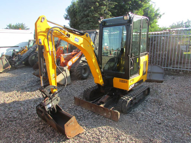 JCB 19 C-1 PC Minibagger 18.500 EUR - Minigrävmaskin: bild 2 JCB 19 C-1 PC Minibagger 18.500 EUR - Minigrävmaskin: bild 2