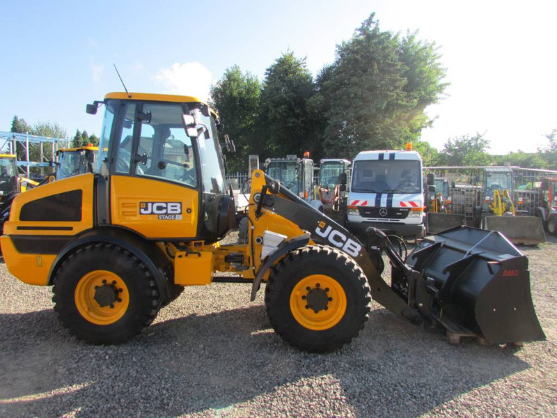 JCB 409 Radlader 47.500 EUR - Hjullastare: bild 1 JCB 409 Radlader 47.500 EUR - Hjullastare: bild 1
